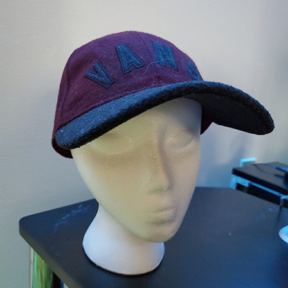 Vans Baseball Cap - Picture 1 of 2